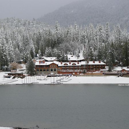 The Pines Resort & Conference Center Bass Lake Exterior foto