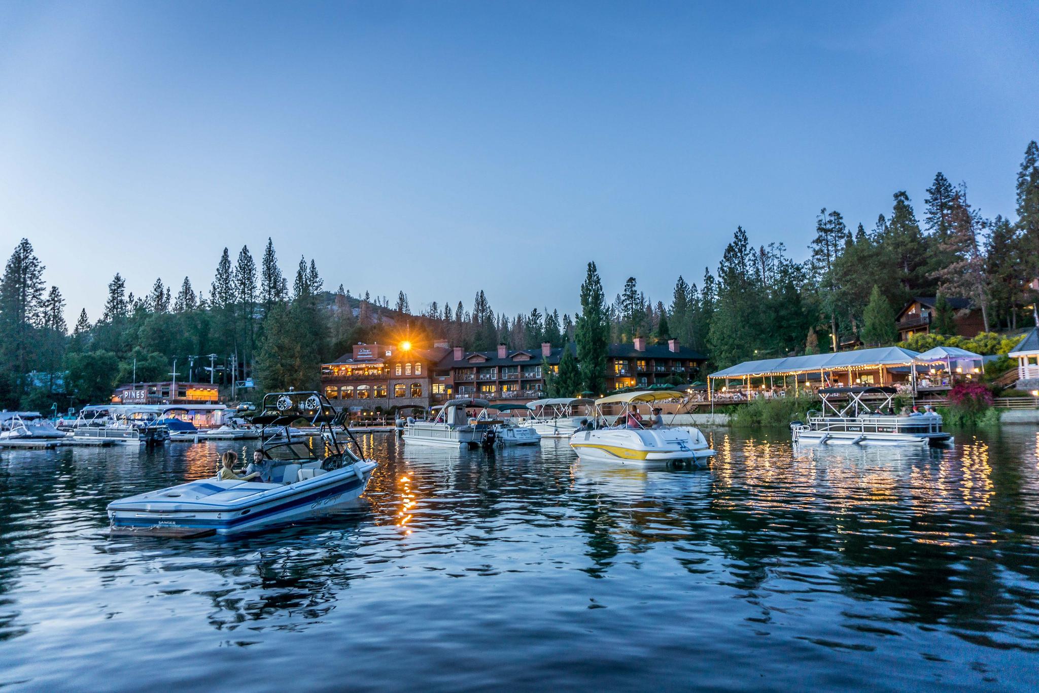 The Pines Resort & Conference Center Bass Lake Exterior foto